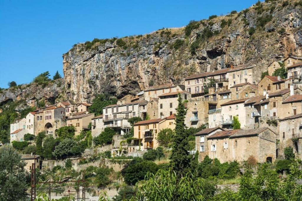Pierrefiche  T 2 Dans Village Vacances 3 *** A Saint Geniez 2 Piscines Chauffee מראה חיצוני תמונה